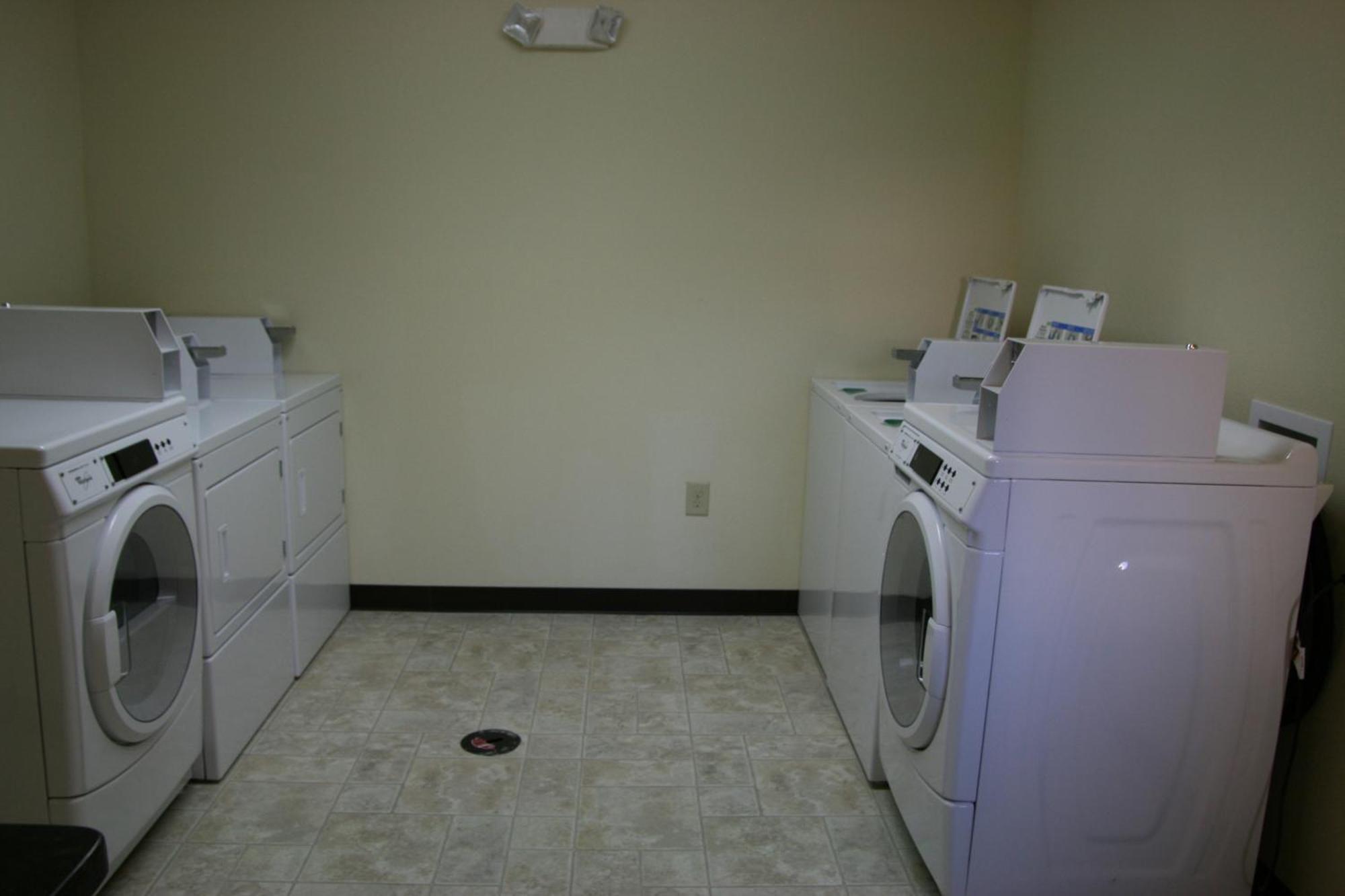 Affordable Suites - Fayetteville/Fort Bragg Esterno foto